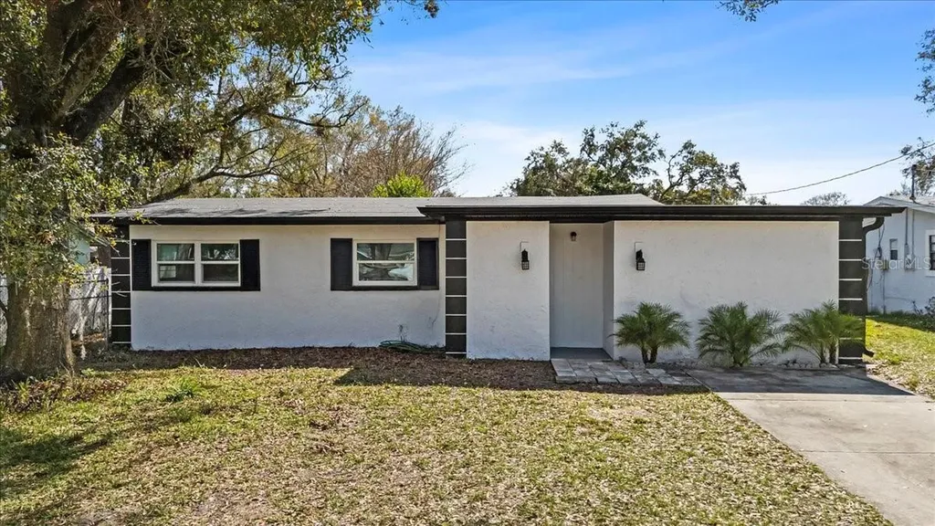 504 W 131st Avenue Tampa FL 33612