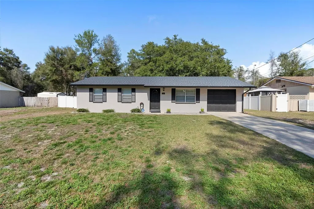 311 Dogwood Avenue Orange City FL 32763