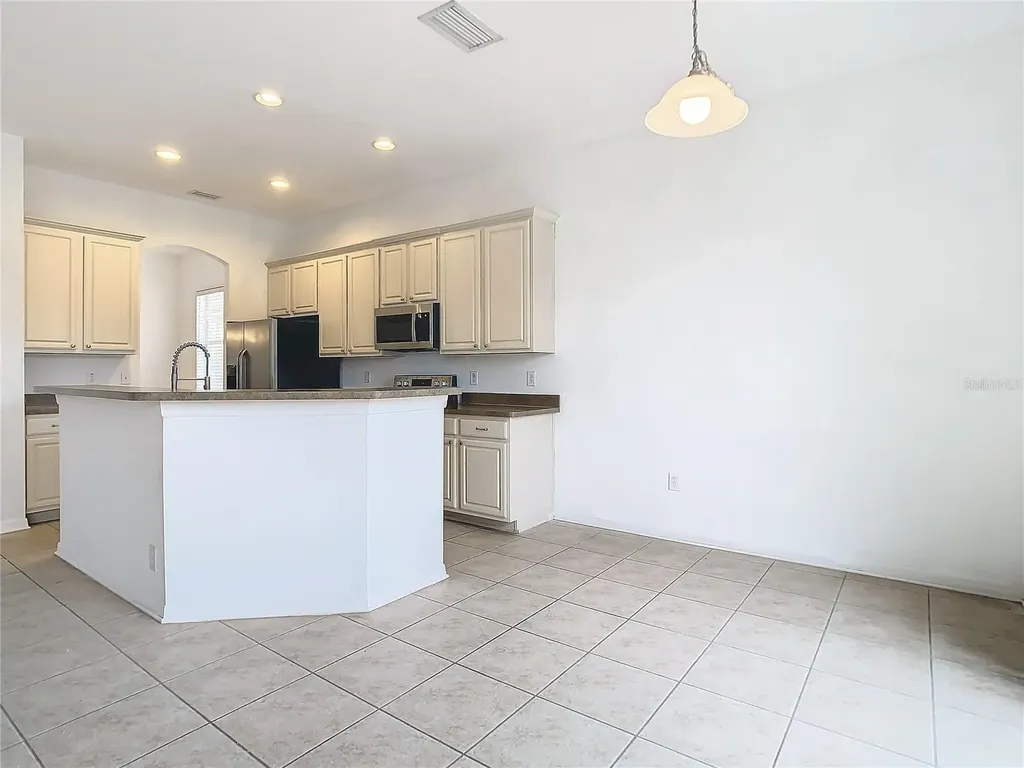 10918 Ancient Futures Drive Tampa FL 33647
