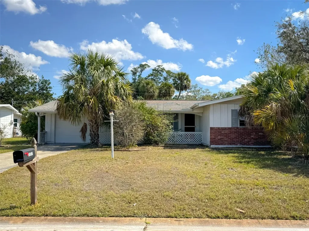 2837 Woodcrest Drive Sarasota FL 34239