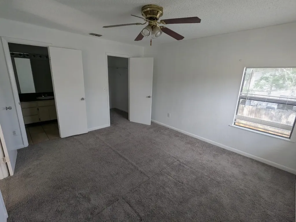 12401 Joel Court Tampa FL 33612