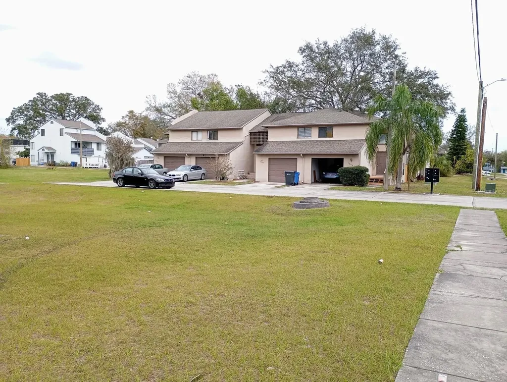 12401 Joel Court Tampa FL 33612