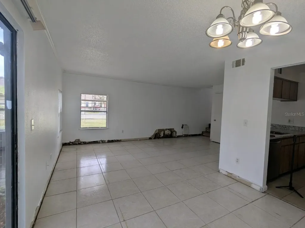 12401 Joel Court Tampa FL 33612