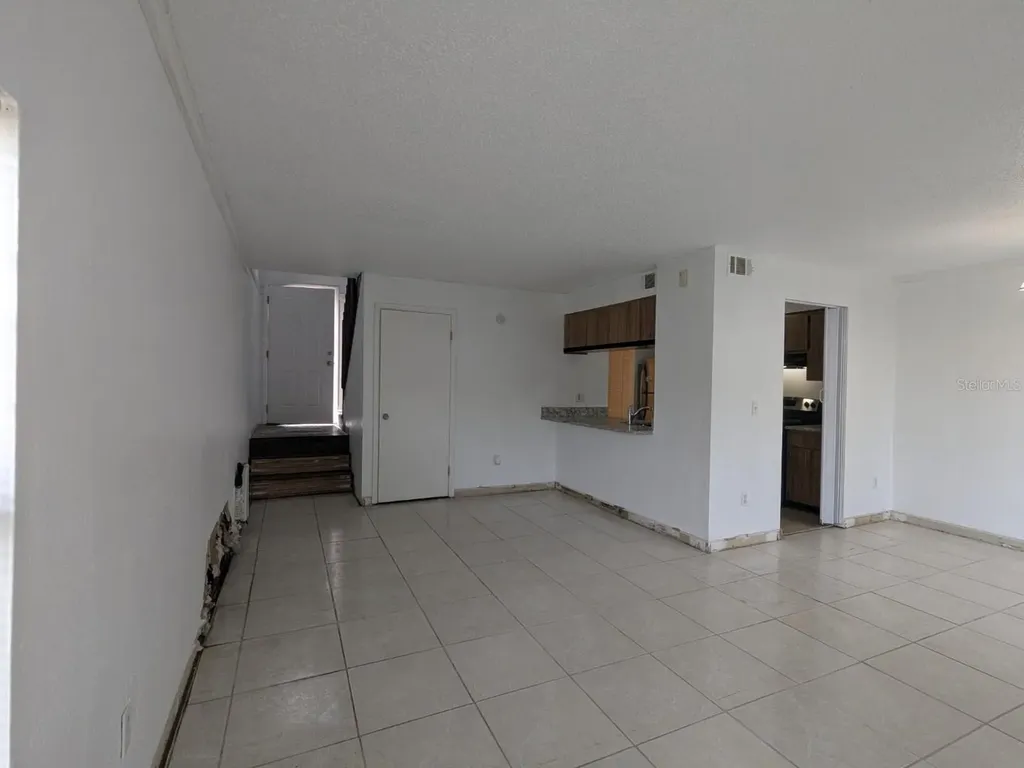 12401 Joel Court Tampa FL 33612