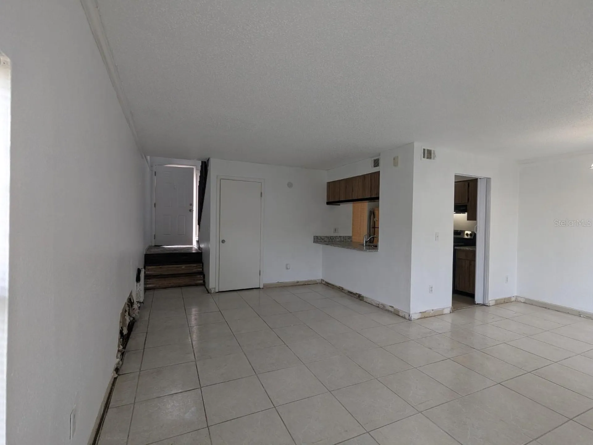 12401 Joel Court Tampa FL 33612