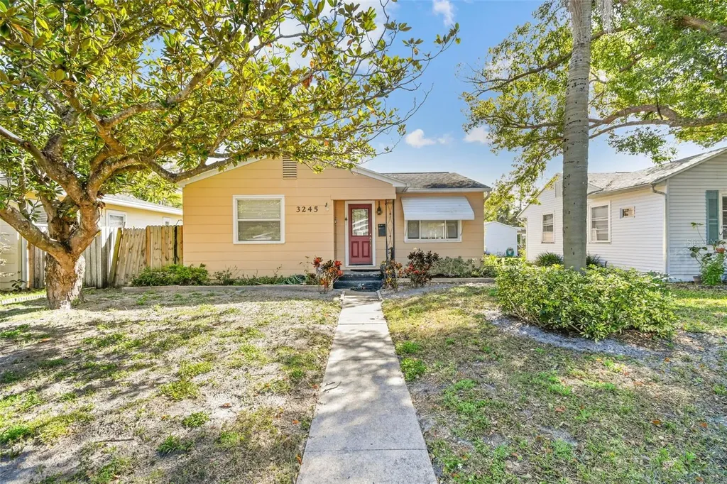 3245 11th Street N St Petersburg FL 33704