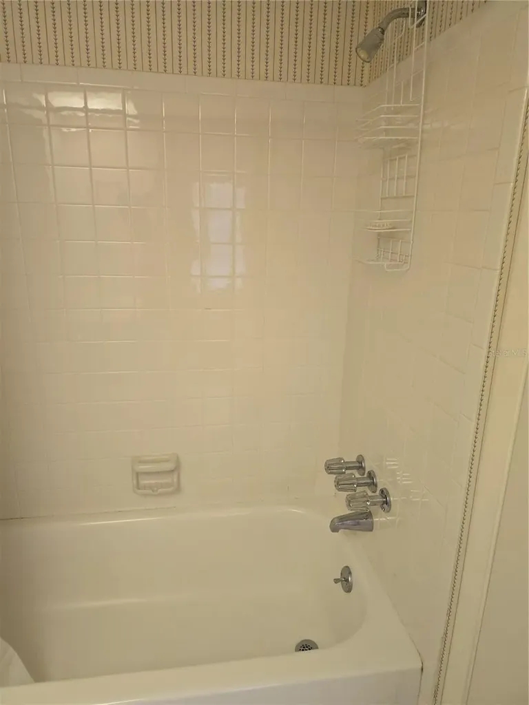6142 7th Avenue W Bradenton FL 34209