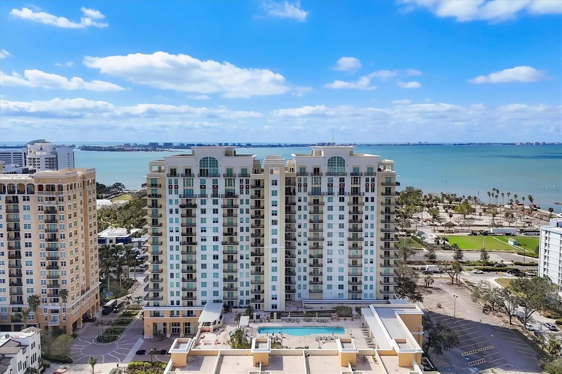 800 N Tamiami Trail Sarasota FL 34236