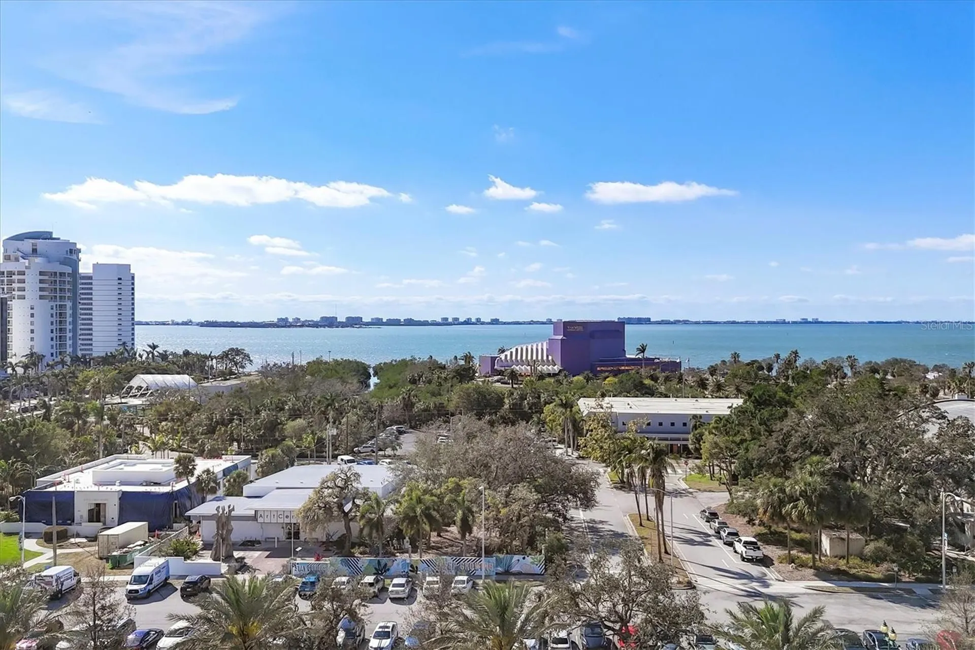 800 N Tamiami Trail Sarasota FL 34236