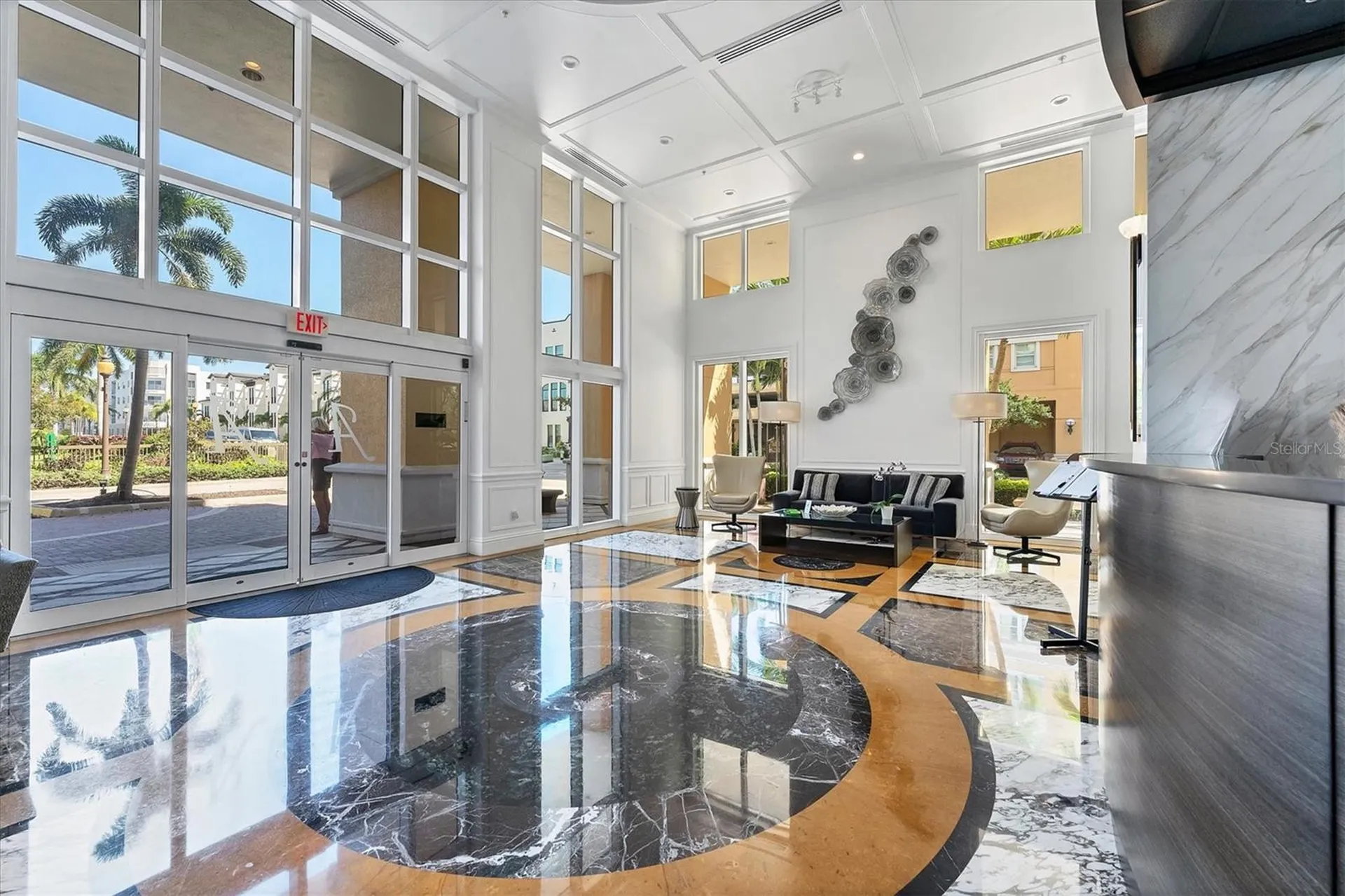 800 N Tamiami Trail Sarasota FL 34236