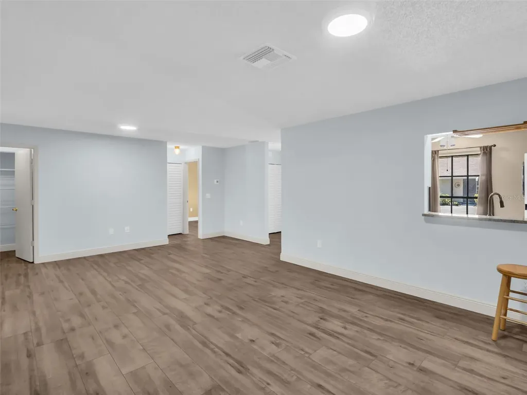 25 Windrush Bay Drive Tarpon Springs FL 34689