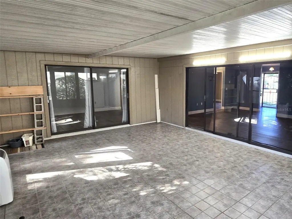 25 Windrush Bay Drive Tarpon Springs FL 34689