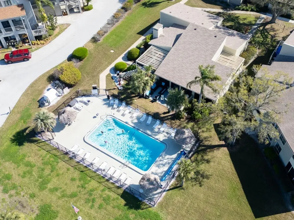 25 Windrush Bay Drive Tarpon Springs FL 34689