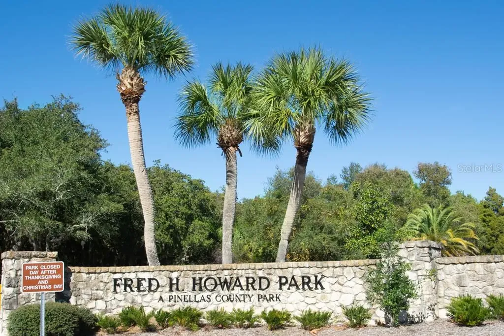 25 Windrush Bay Drive Tarpon Springs FL 34689