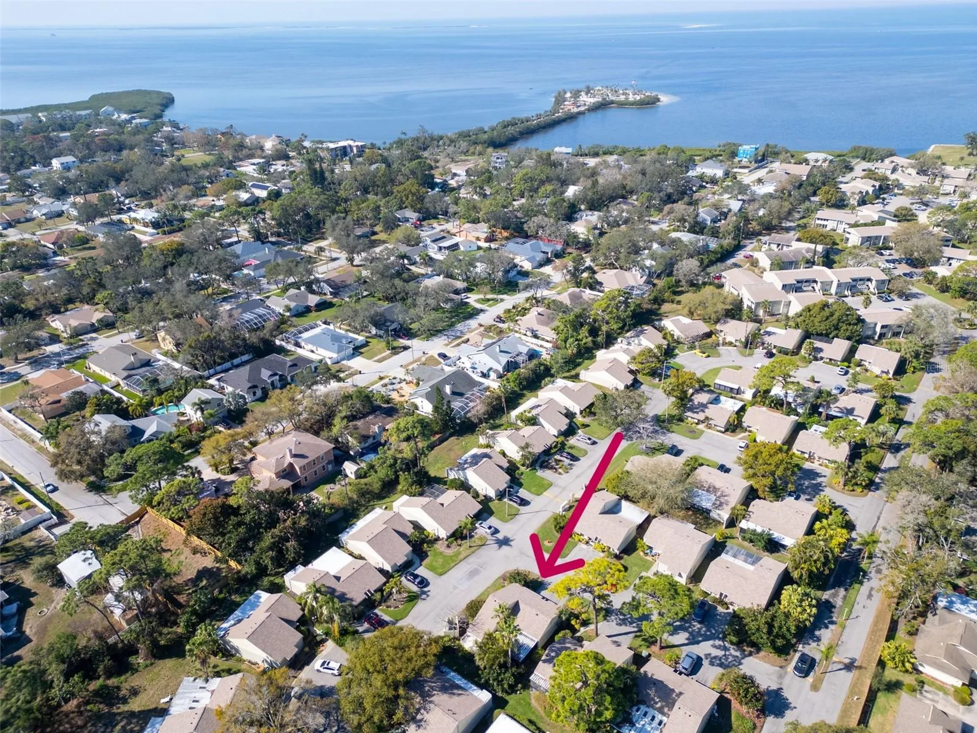 25 Windrush Bay Drive Tarpon Springs FL 34689
