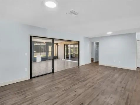 25 Windrush Bay Drive Tarpon Springs FL 34689
