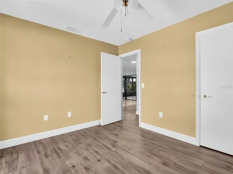 25 Windrush Bay Drive Tarpon Springs FL 34689