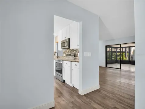 25 Windrush Bay Drive Tarpon Springs FL 34689