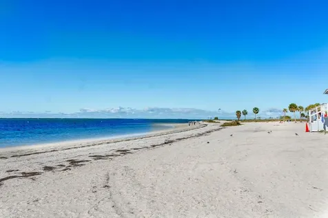 25 Windrush Bay Drive Tarpon Springs FL 34689