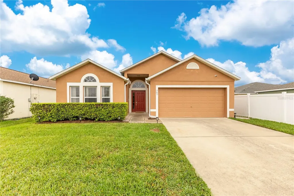 703 Grand Royal Circle Winter Garden FL 34787