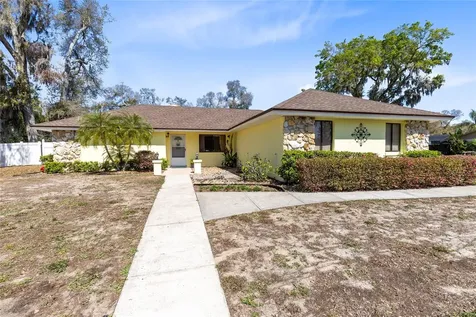 2101 Lake Francis Drive Apopka FL 32712