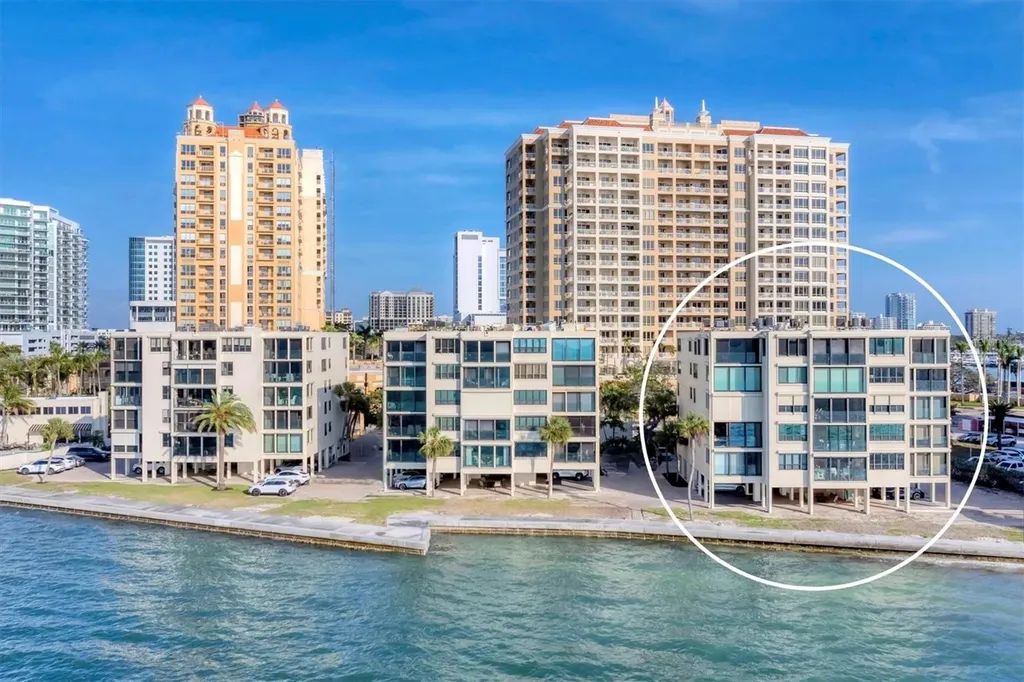 97 Sunset Drive Sarasota FL 34236