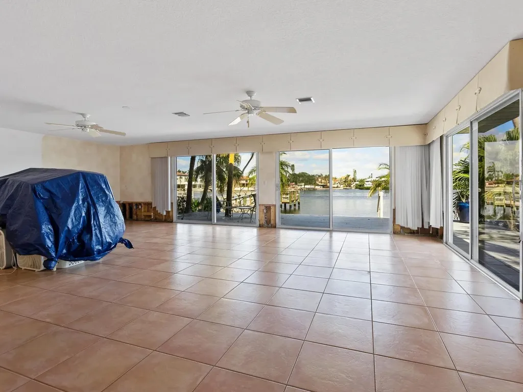1374 Moonmist Drive Sarasota FL 34242