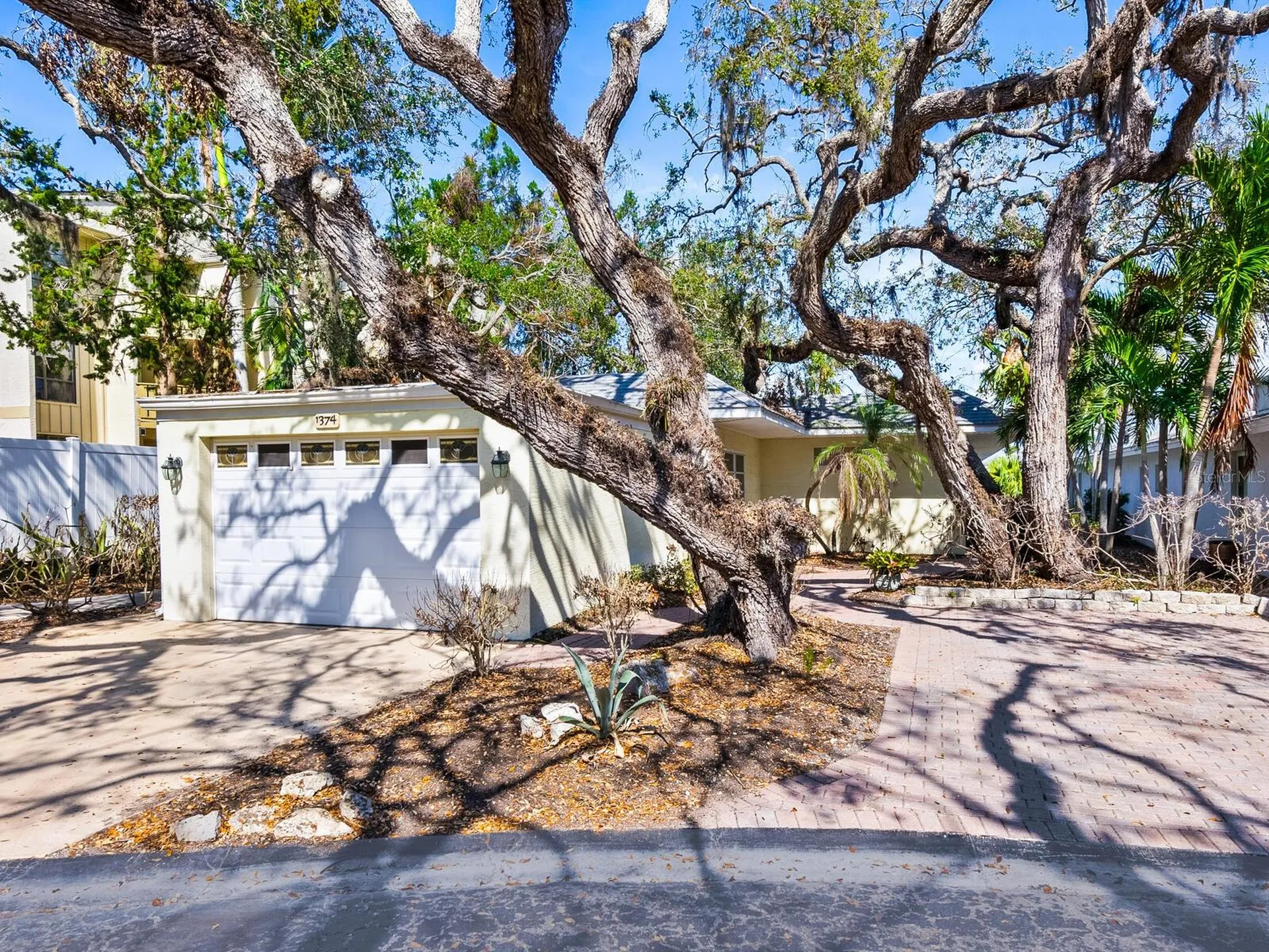 1374 Moonmist Drive Sarasota FL 34242