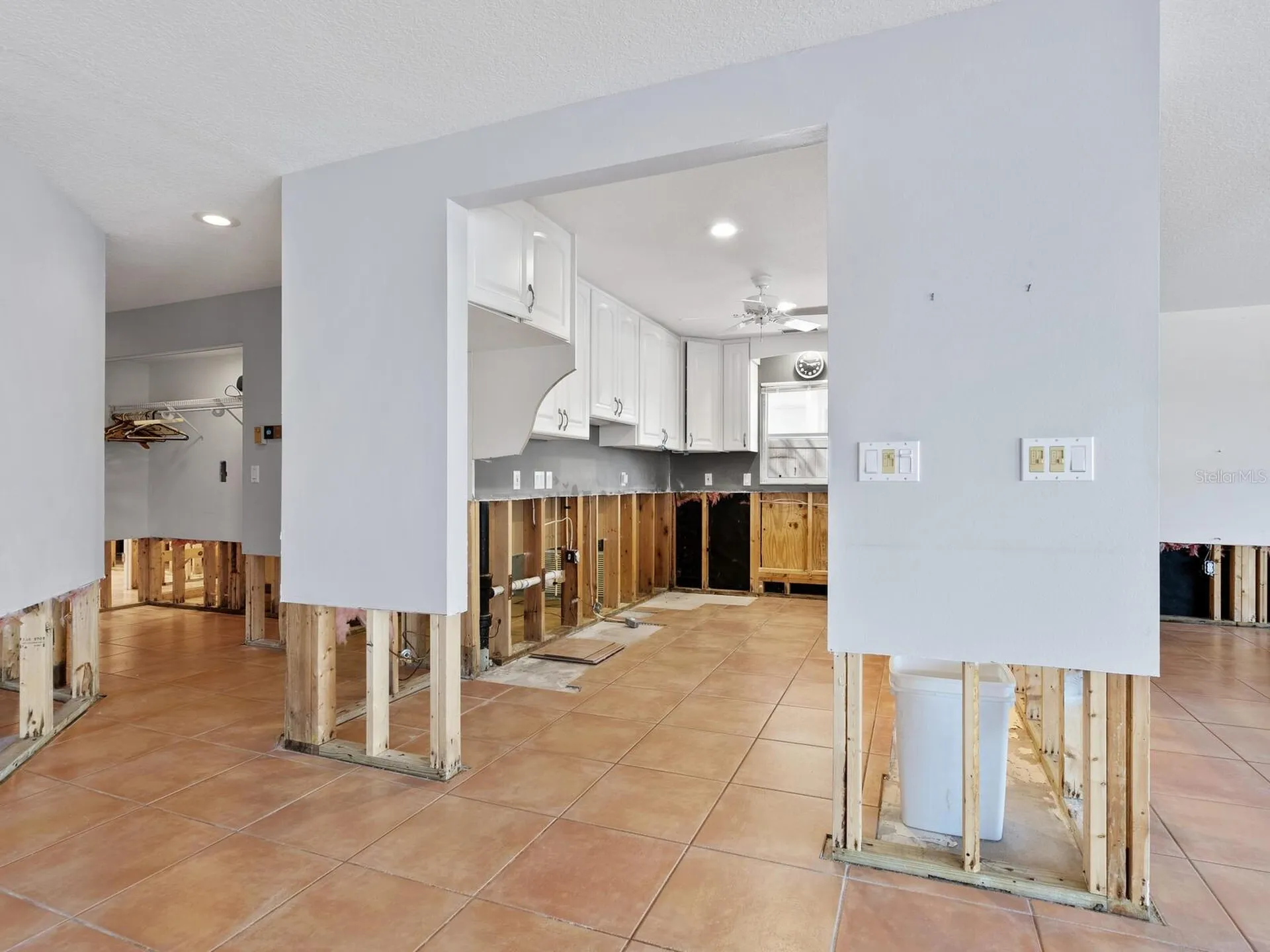 1374 Moonmist Drive Sarasota FL 34242