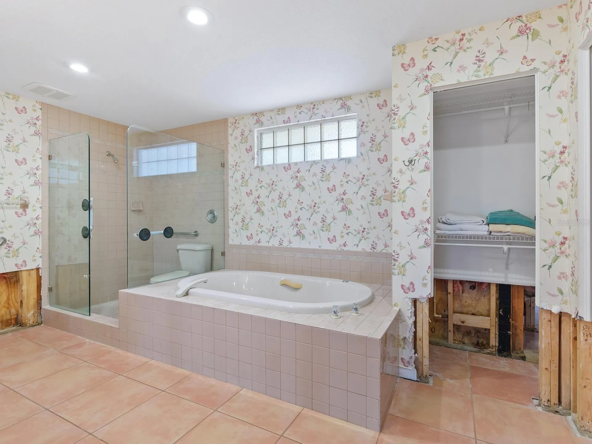 1374 Moonmist Drive Sarasota FL 34242