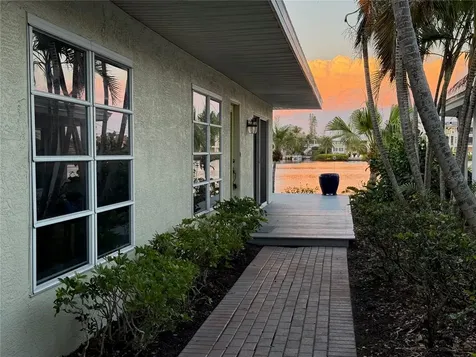 1374 Moonmist Drive Sarasota FL 34242