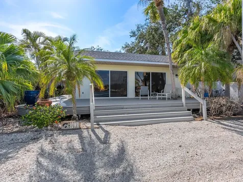 1374 Moonmist Drive Sarasota FL 34242