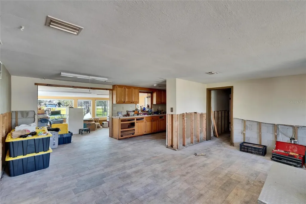 1019 Canal Street Ruskin FL 33570