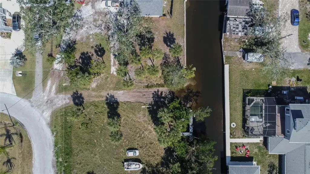 1019 Canal Street Ruskin FL 33570