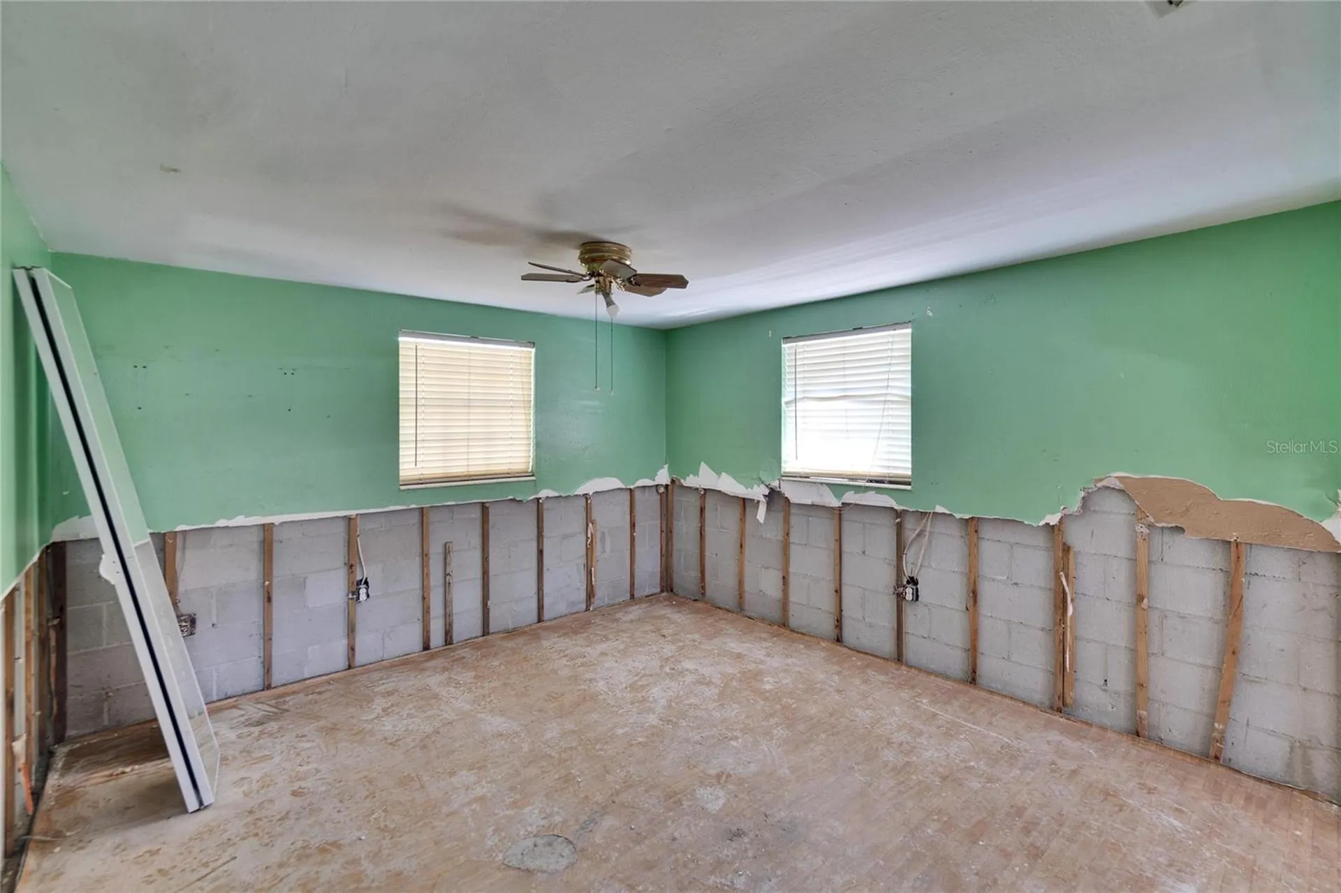 1019 Canal Street Ruskin FL 33570