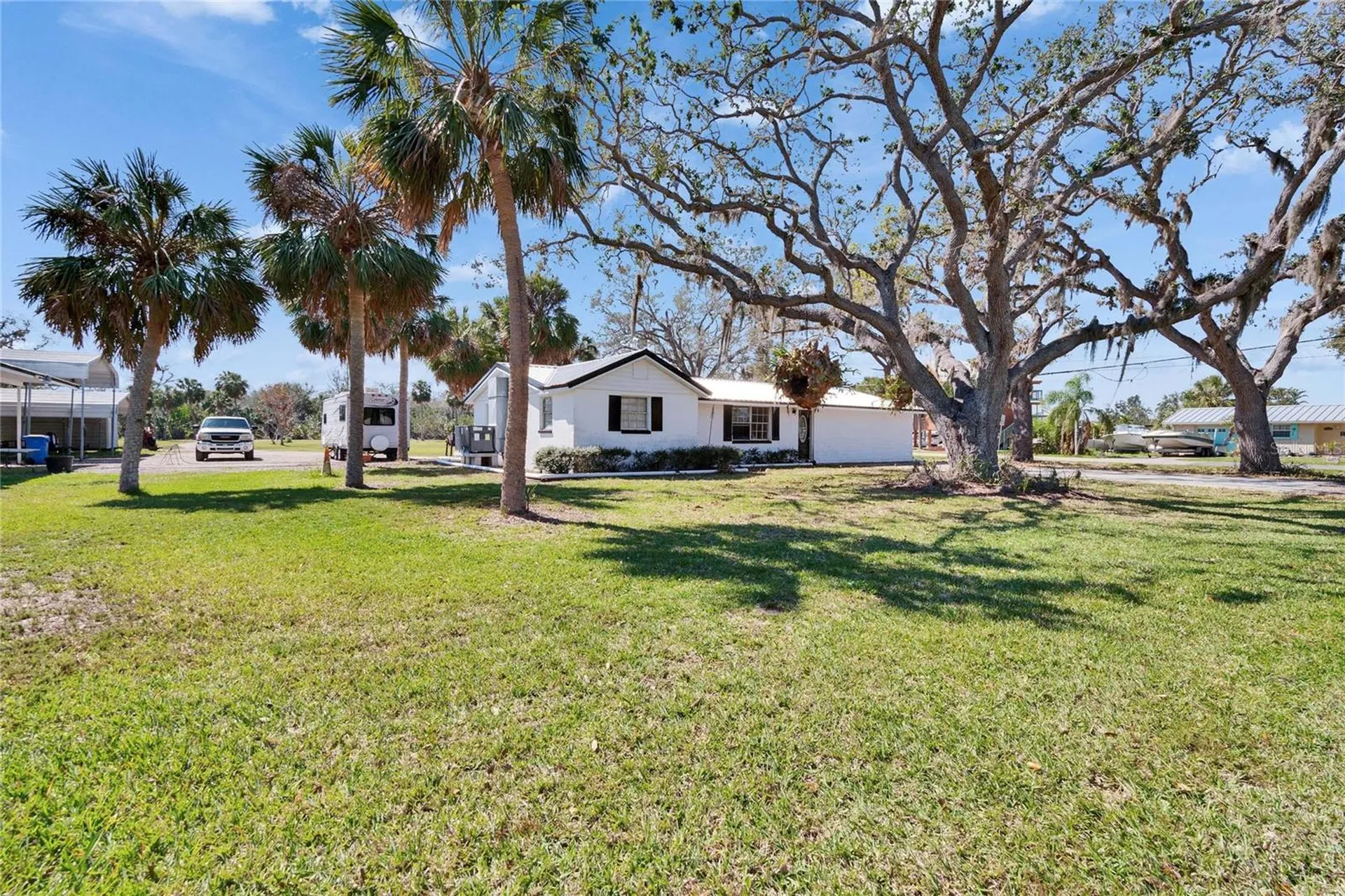 1019 Canal Street Ruskin FL 33570