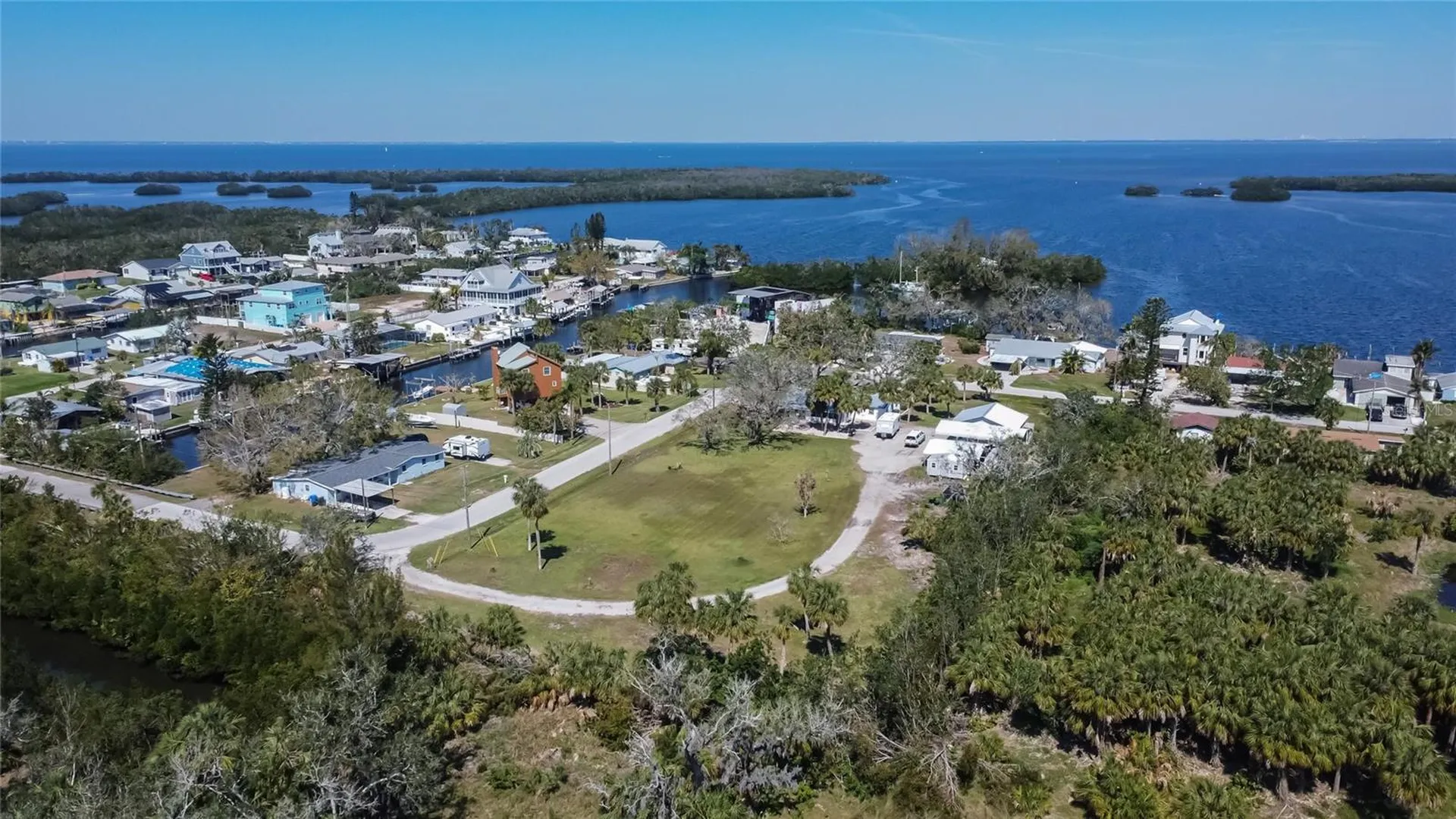1019 Canal Street Ruskin FL 33570
