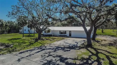 1019 Canal Street Ruskin FL 33570