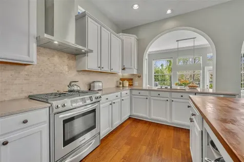 807 Oak Shadows Road Celebration FL 34747