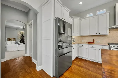 807 Oak Shadows Road Celebration FL 34747