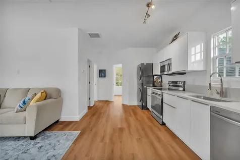 807 Oak Shadows Road Celebration FL 34747