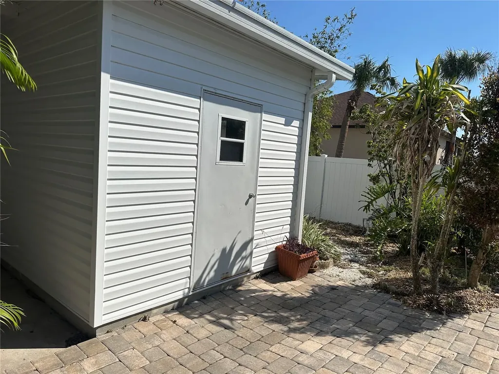 730 Gloriosa Road Venice FL 34293