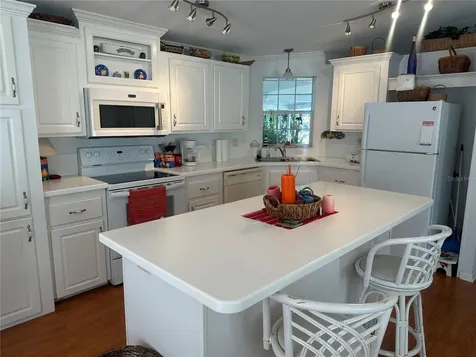730 Gloriosa Road Venice FL 34293