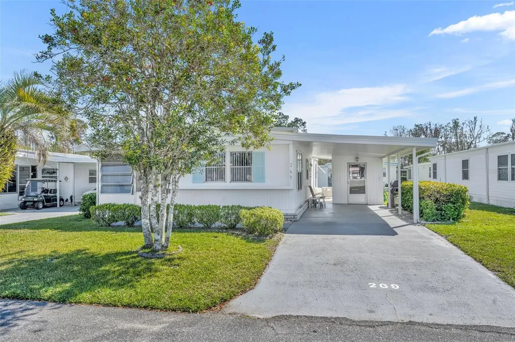 269 Kelou Court Leesburg FL 34788