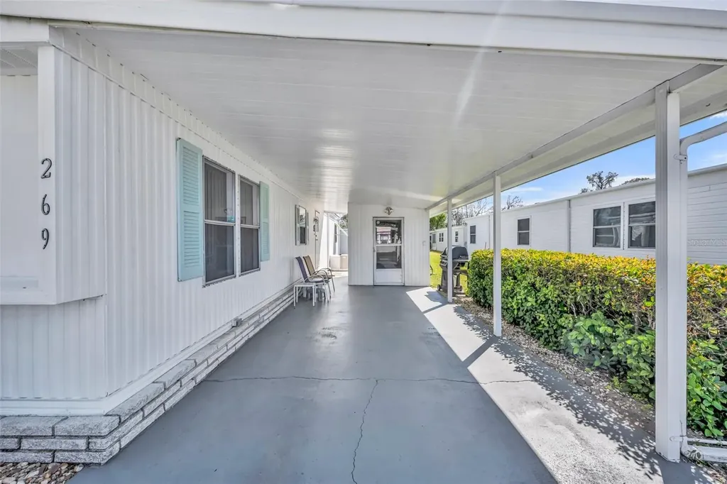 269 Kelou Court Leesburg FL 34788