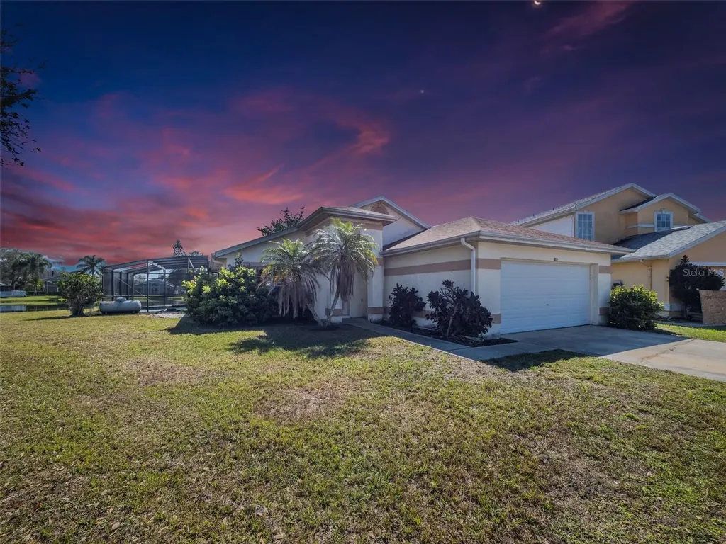 3100 Tall Grass Place Kissimmee FL 34743