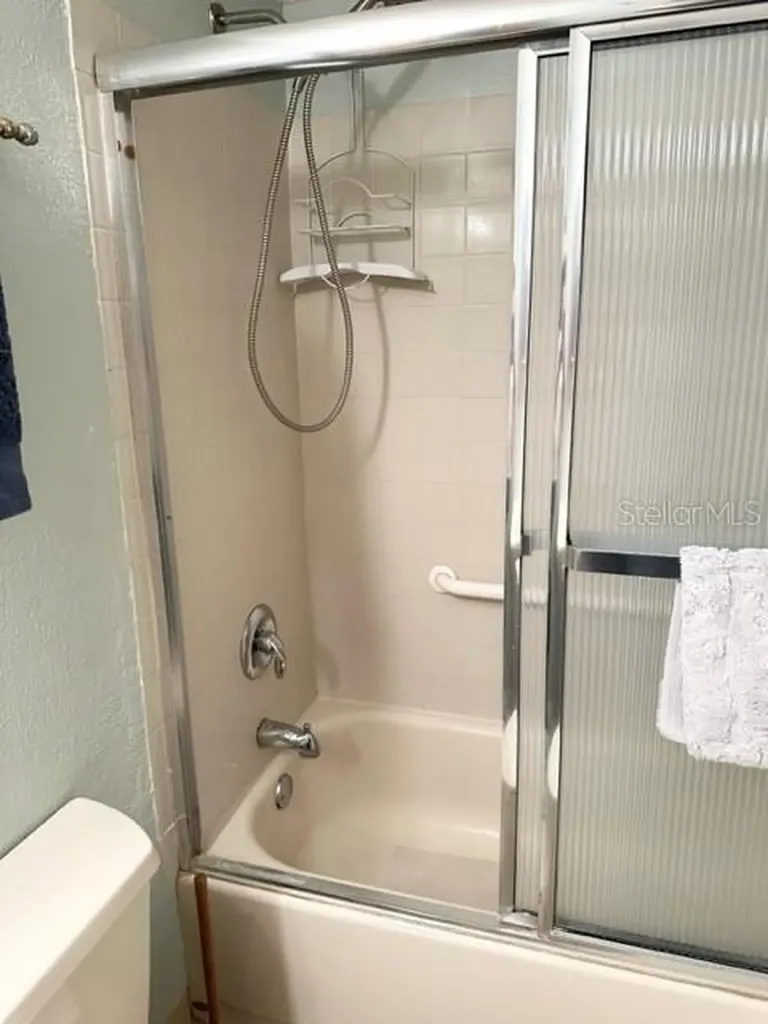7701 Starkey Road Seminole FL 33777