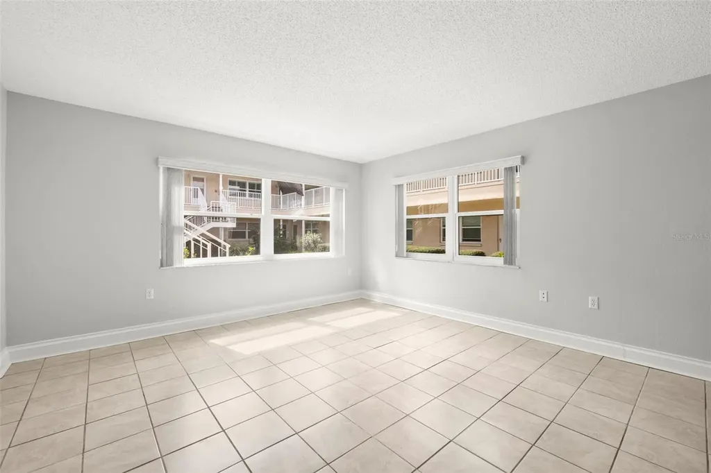 10038 62nd Terrace N St Petersburg FL 33708