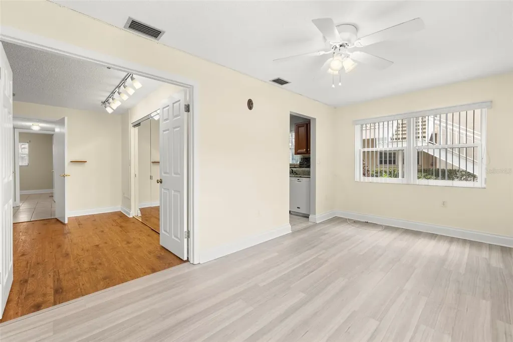 10038 62nd Terrace N St Petersburg FL 33708