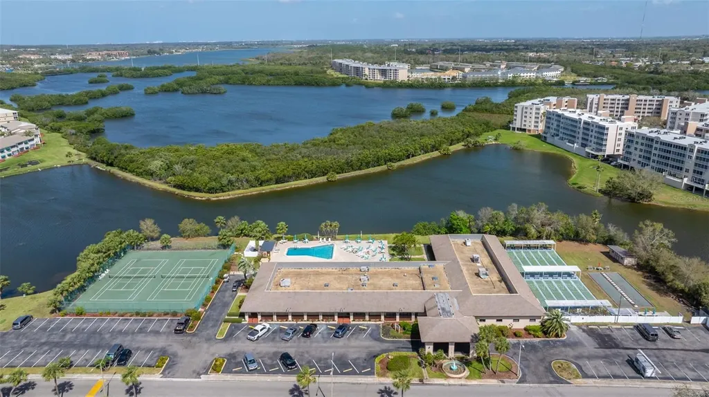 10038 62nd Terrace N St Petersburg FL 33708